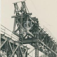 Preparazione delle apparecchiature per il sollevamento elettrico della VI travata (particolare)