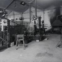 Interno dello stabilimento. Reparto laboratorio sperimentale (2)