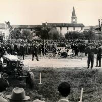 Concorrente alla guida del trattore